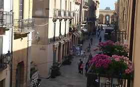 B&B Arco Dell'Orologio